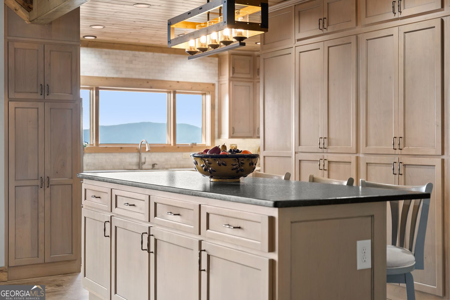 655 Mountainside Drive CLEVELAND - Photo 52