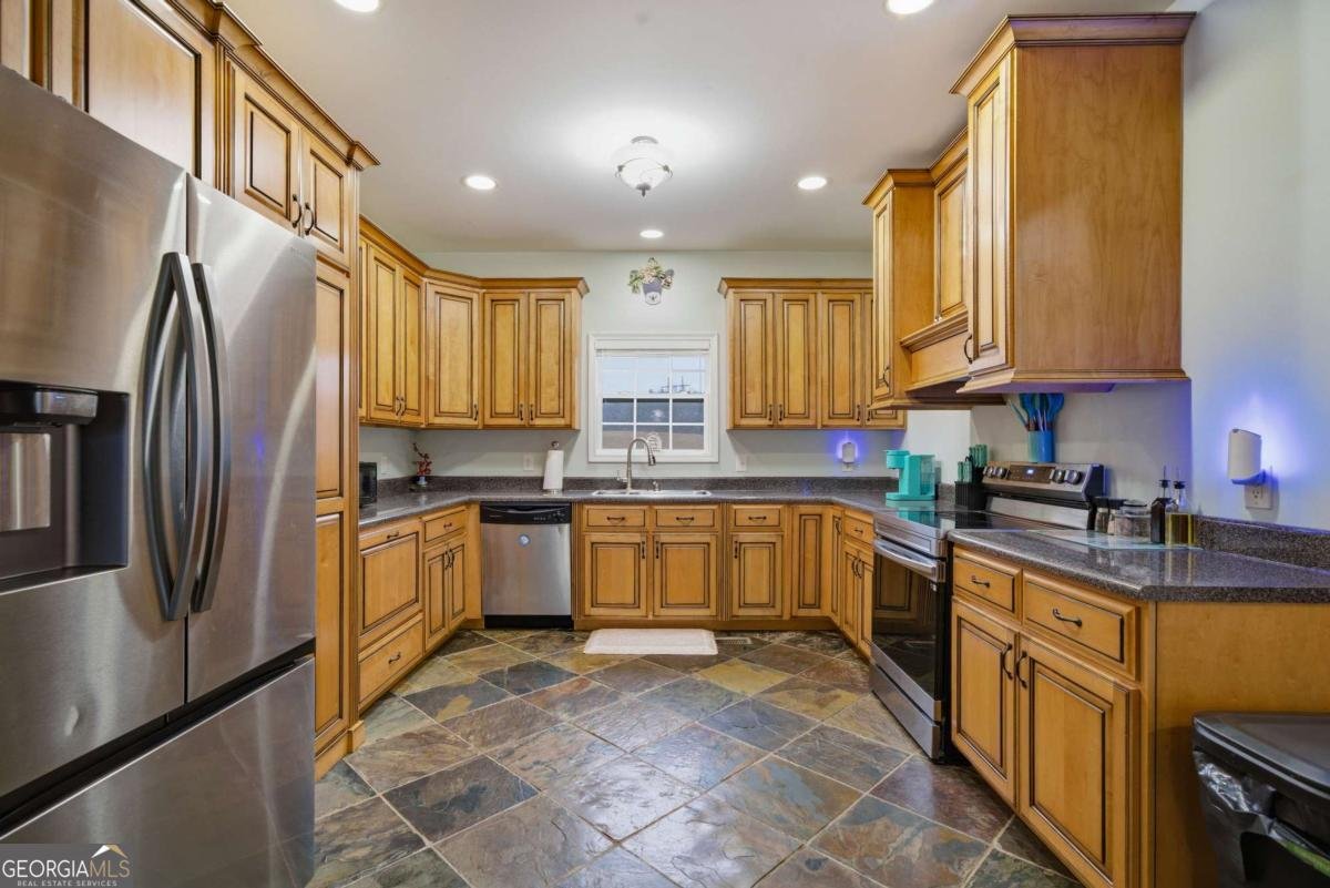 323 Lloyd Way Resaca - Photo 18