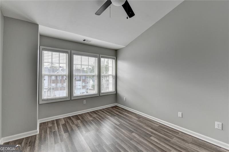 5987 Turfway Park Court Sugar Hill - Photo 38