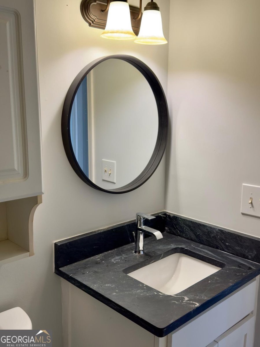 6525 Bermuda Lane Flowery Branch - Photo 7