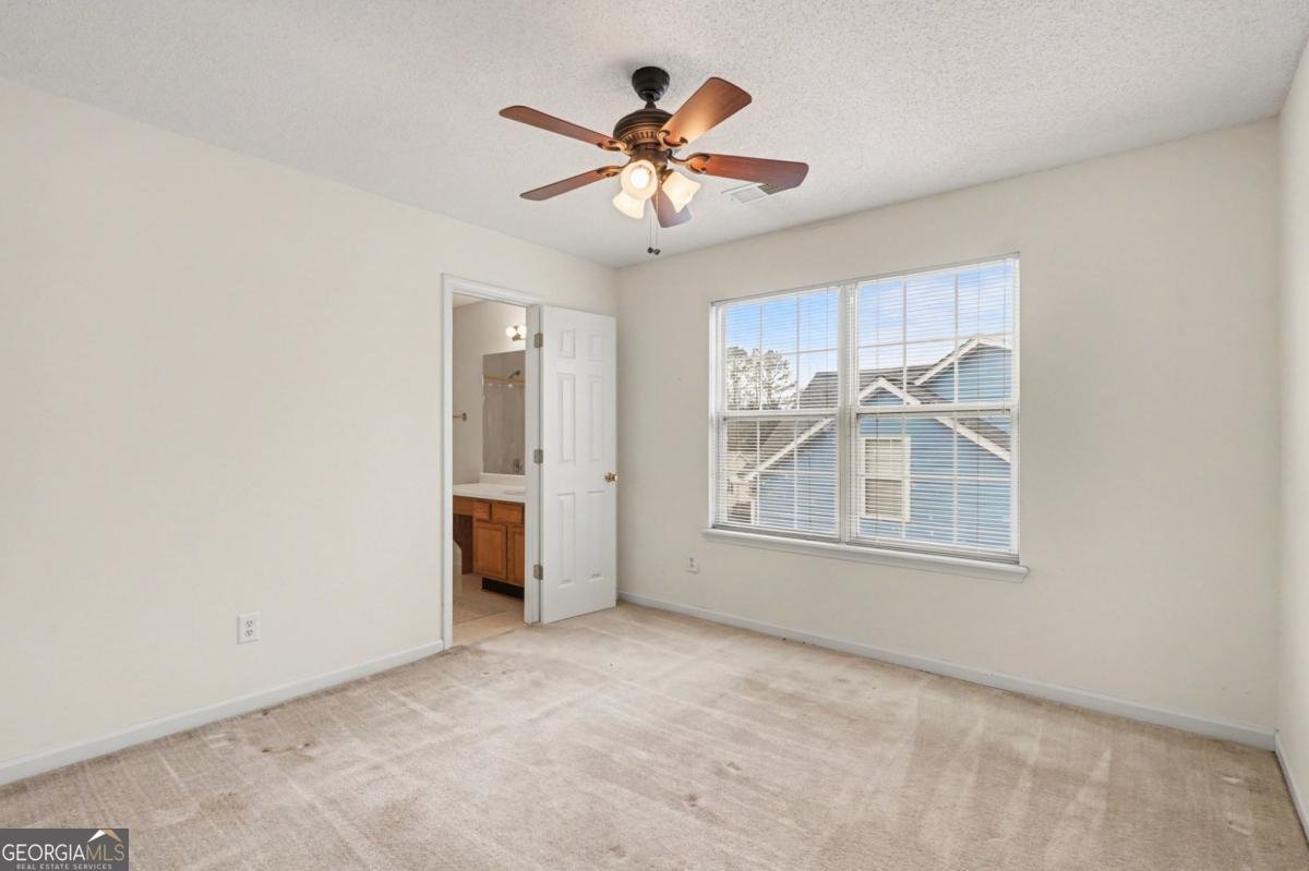 2256 Dresden Green Kennesaw - Photo 18