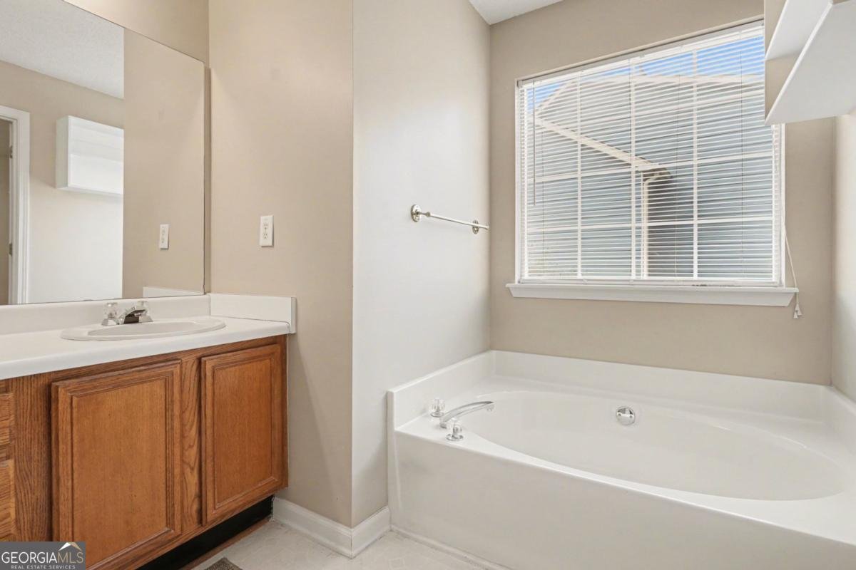 2256 Dresden Green Kennesaw - Photo 21