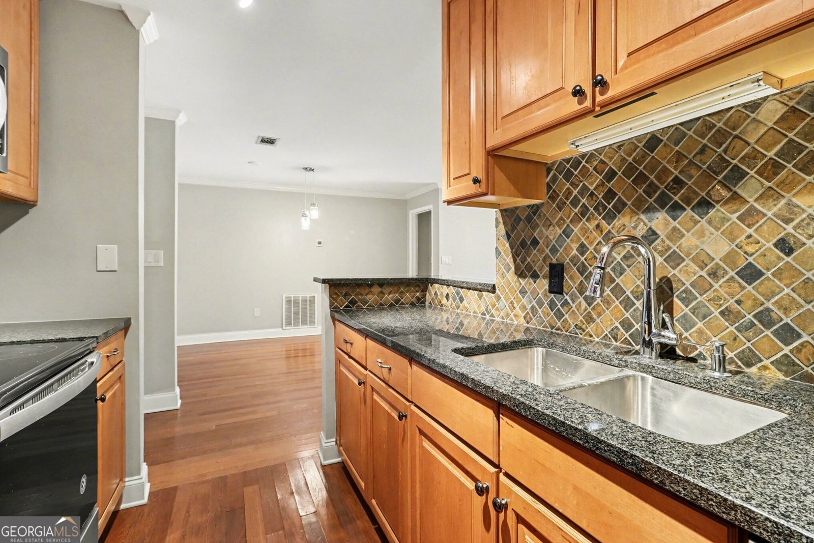 1202 Pine Heights Drive Atlanta - Photo 19