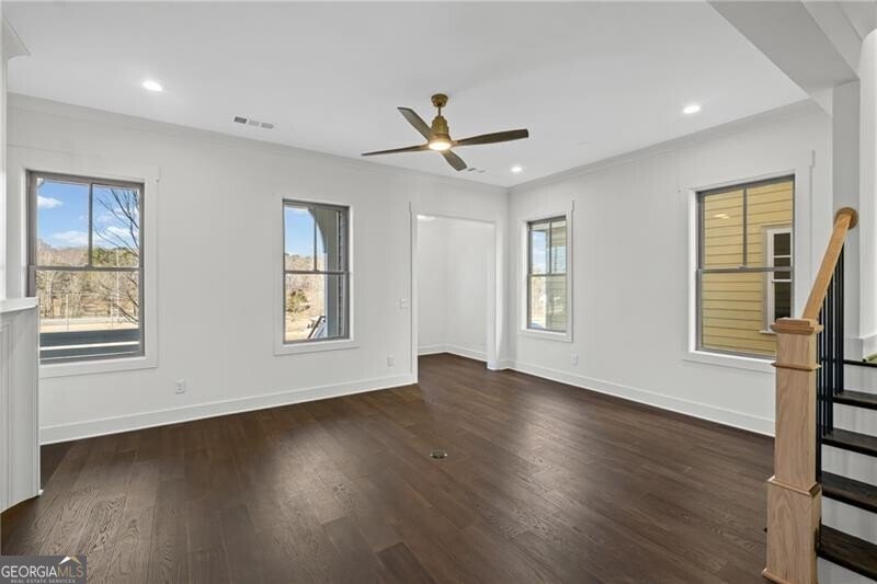 541 Groover Street Ball Ground - Photo 9