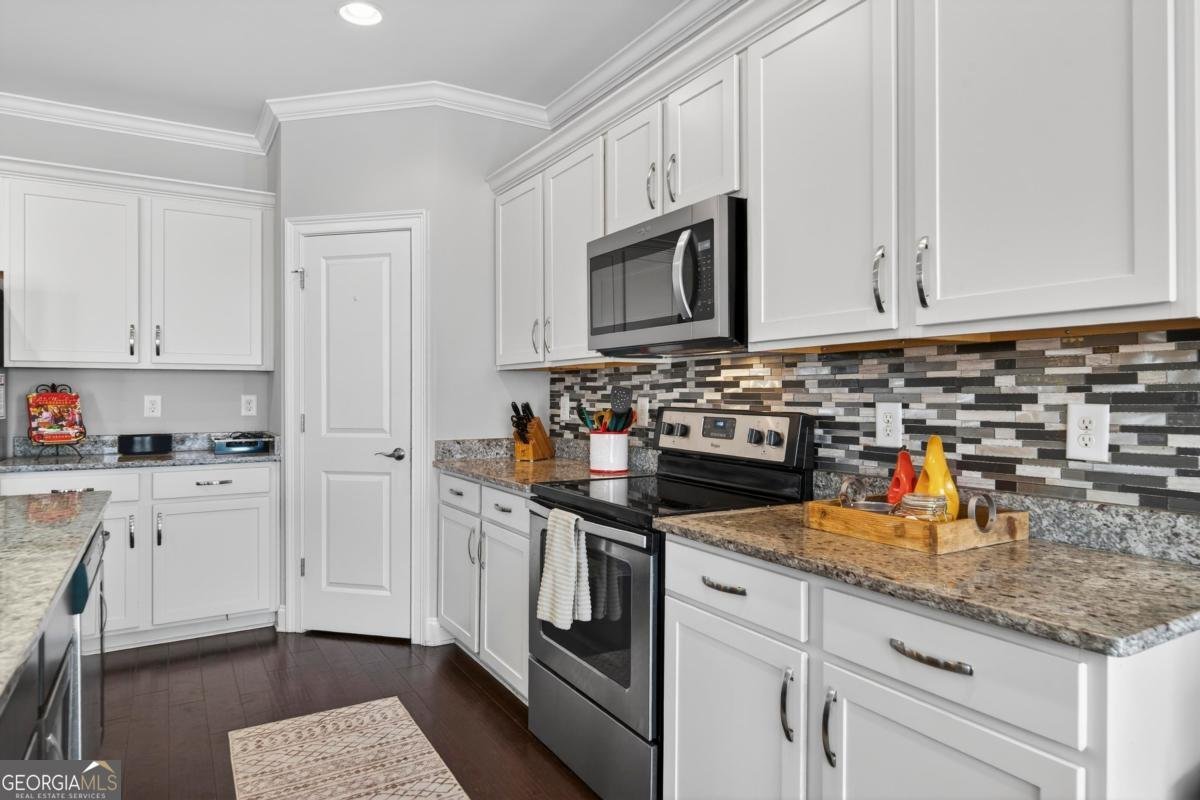 1100 Mcinteer Circle Greensboro - Photo 10