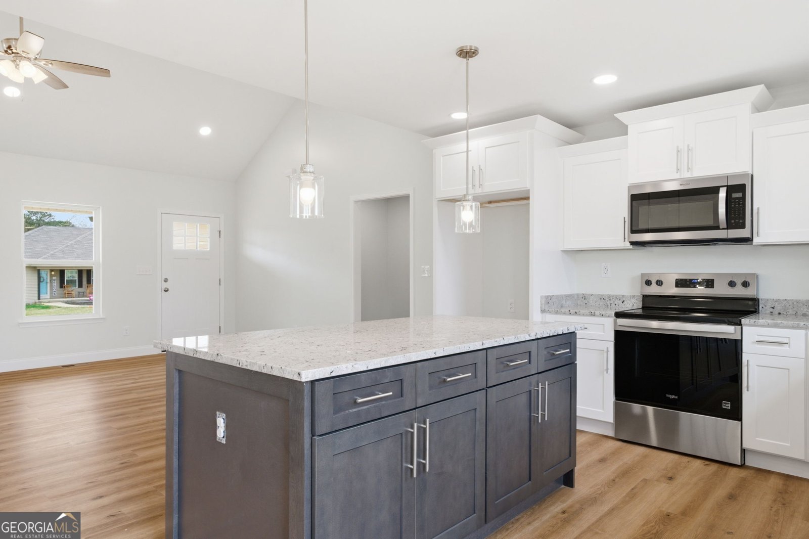 22 Lyndsey Drive Chatsworth - Photo 15