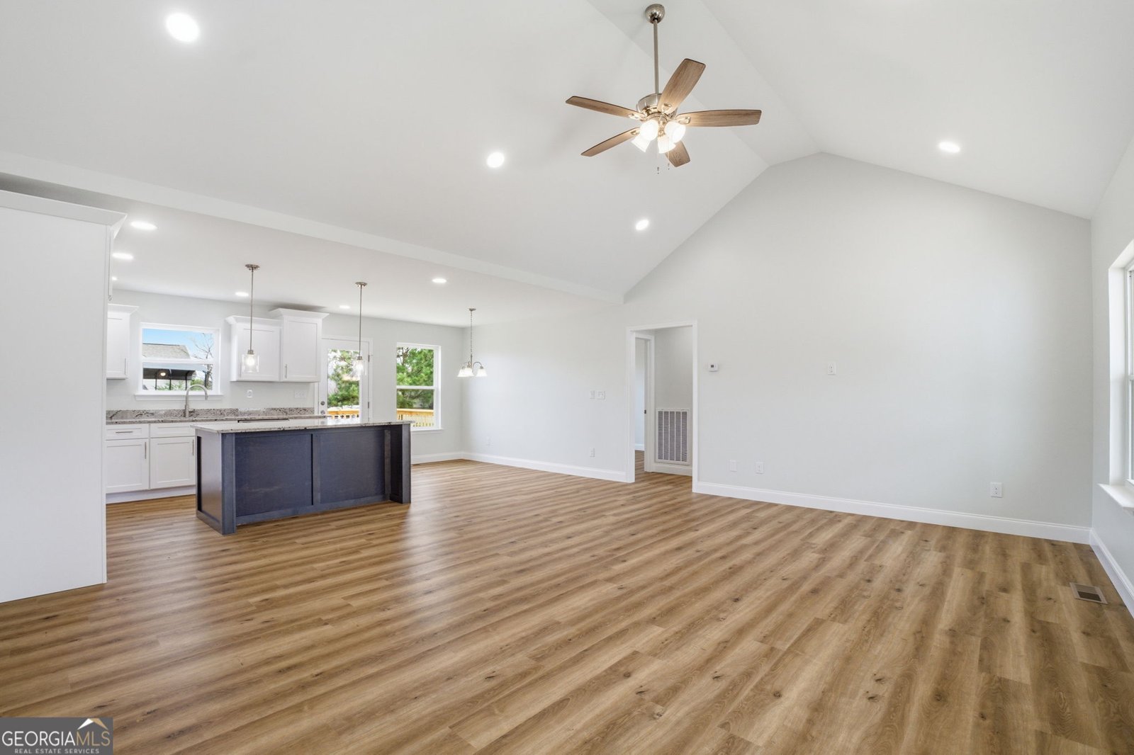 22 Lyndsey Drive Chatsworth - Photo 25