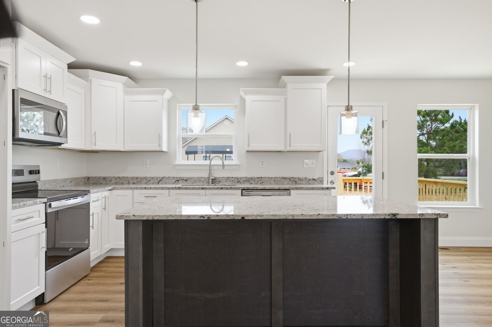 22 Lyndsey Drive Chatsworth - Photo 34