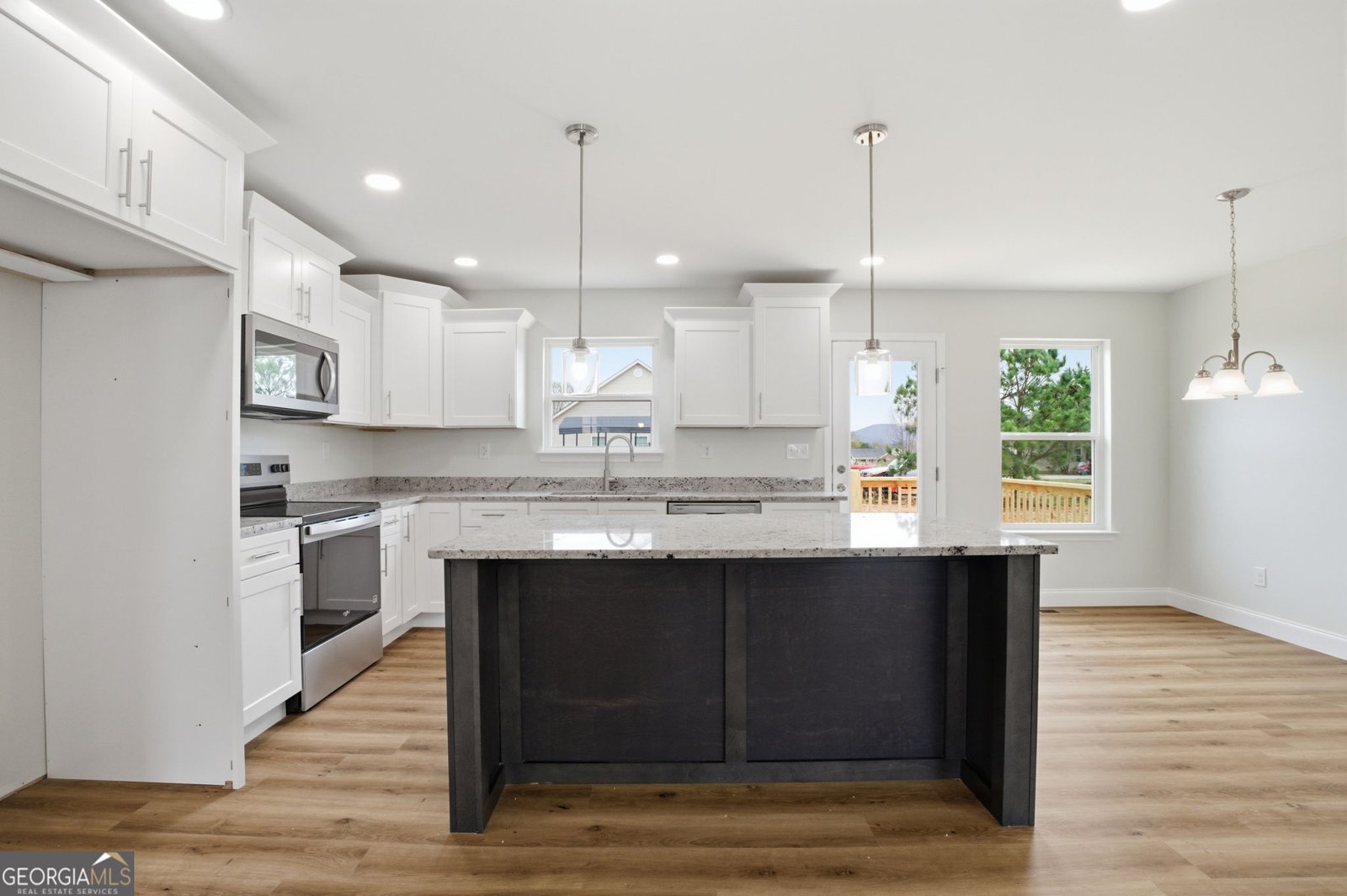 22 Lyndsey Drive Chatsworth - Photo 35