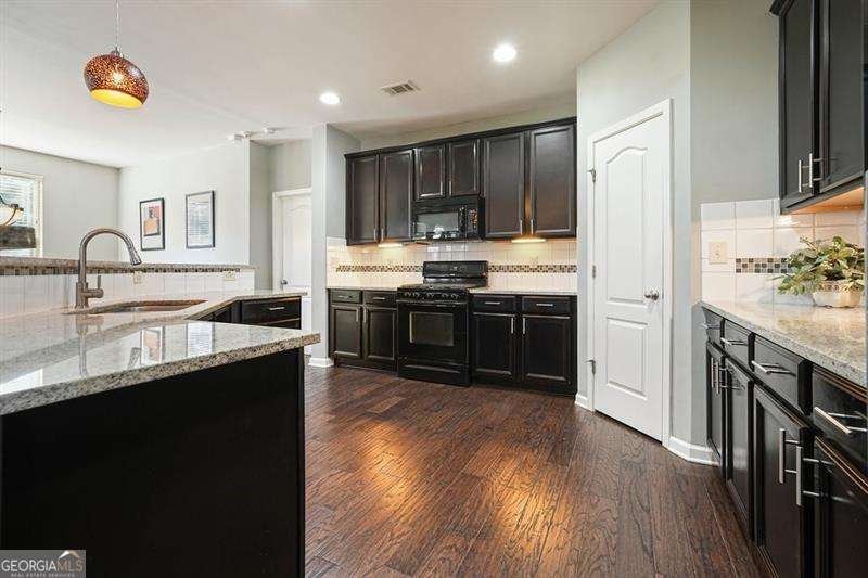 514 Creekshire Circle Canton - Photo 12