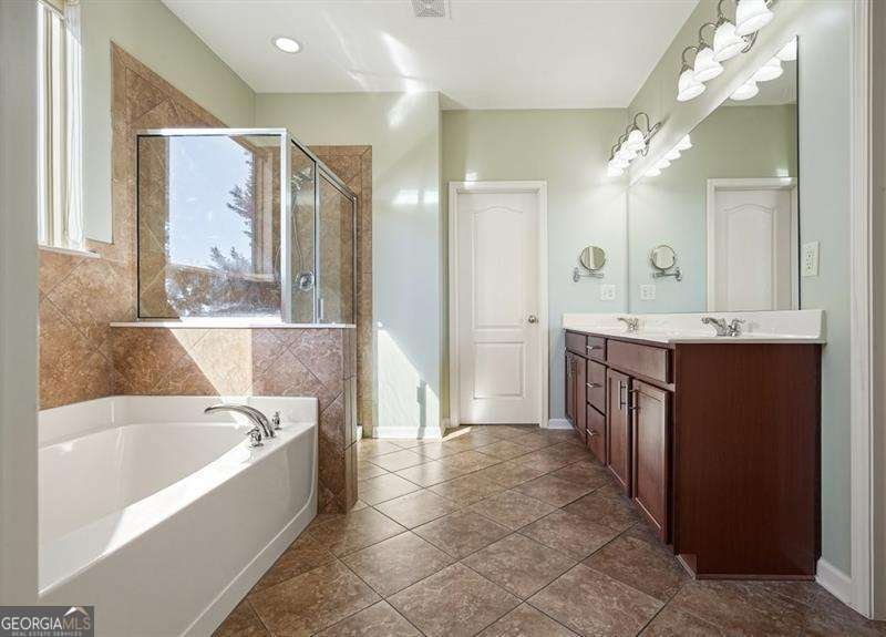 514 Creekshire Circle Canton - Photo 22