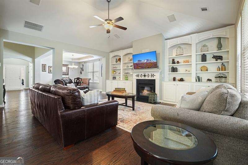 514 Creekshire Circle Canton - Photo 9