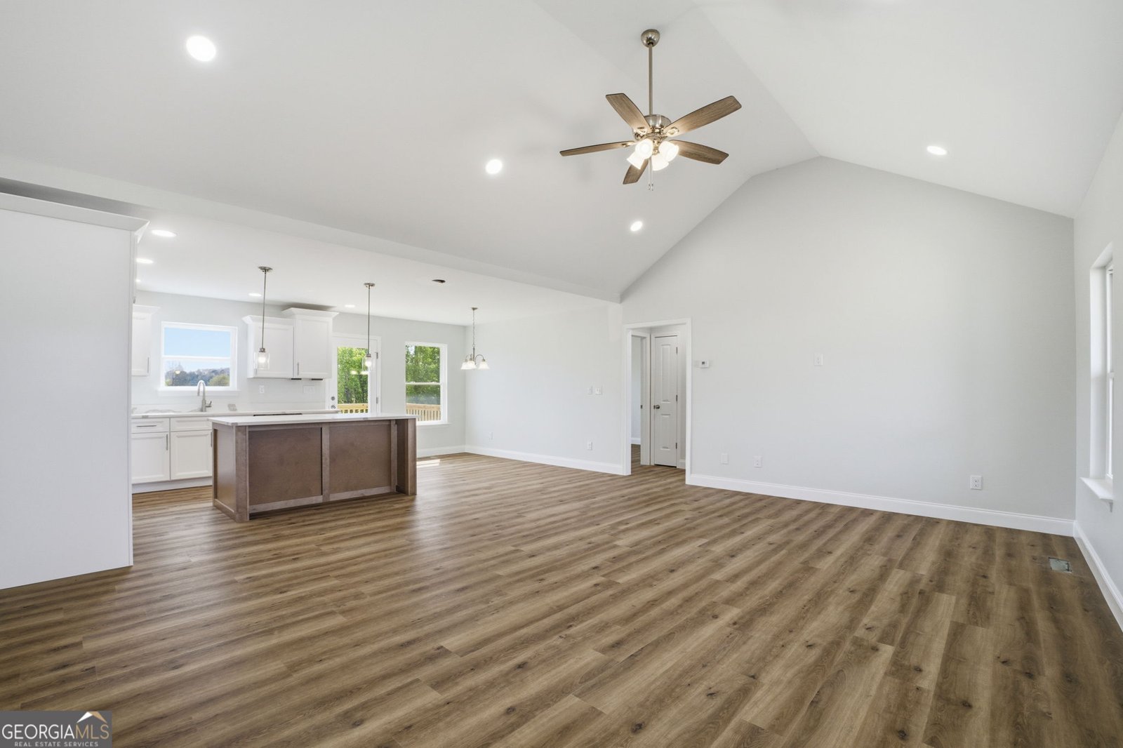 223 Jon Court Chatsworth - Photo 30