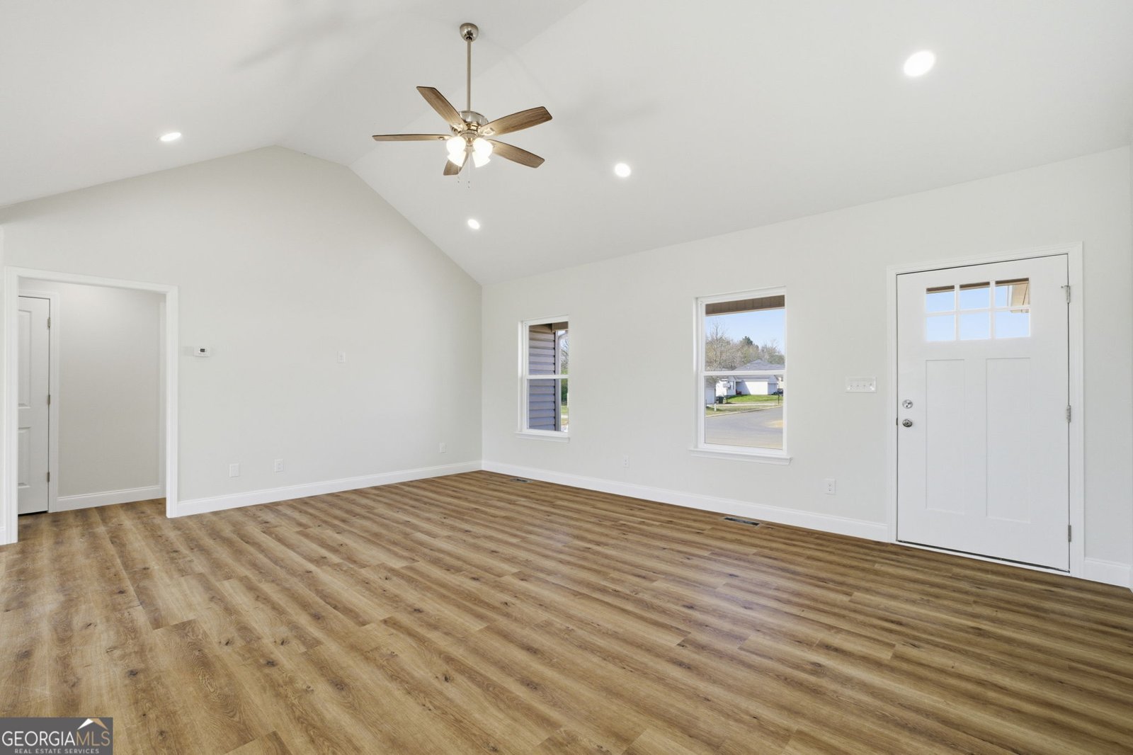 223 Jon Court Chatsworth - Photo 35