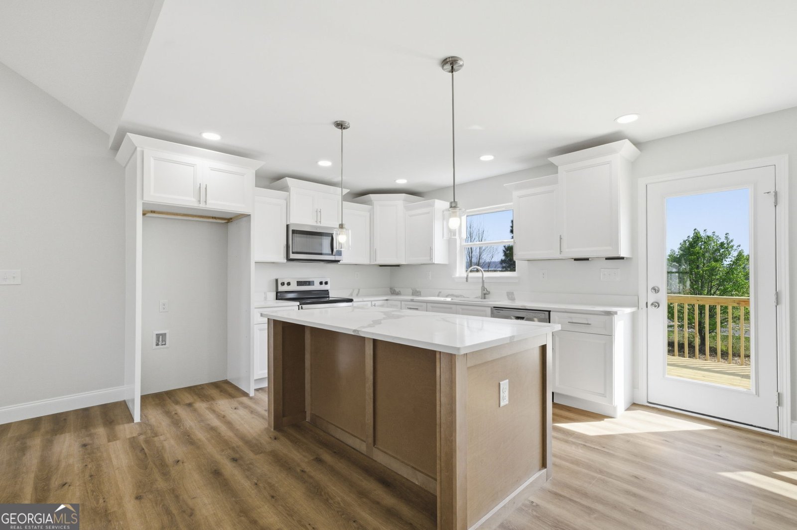 223 Jon Court Chatsworth - Photo 38