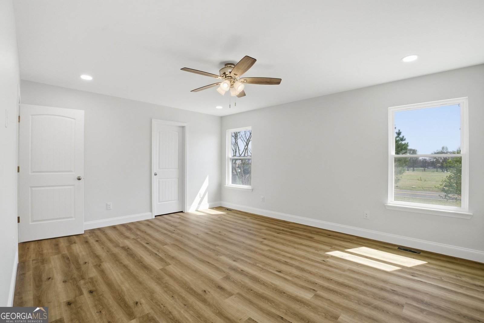 223 Jon Court Chatsworth - Photo 9