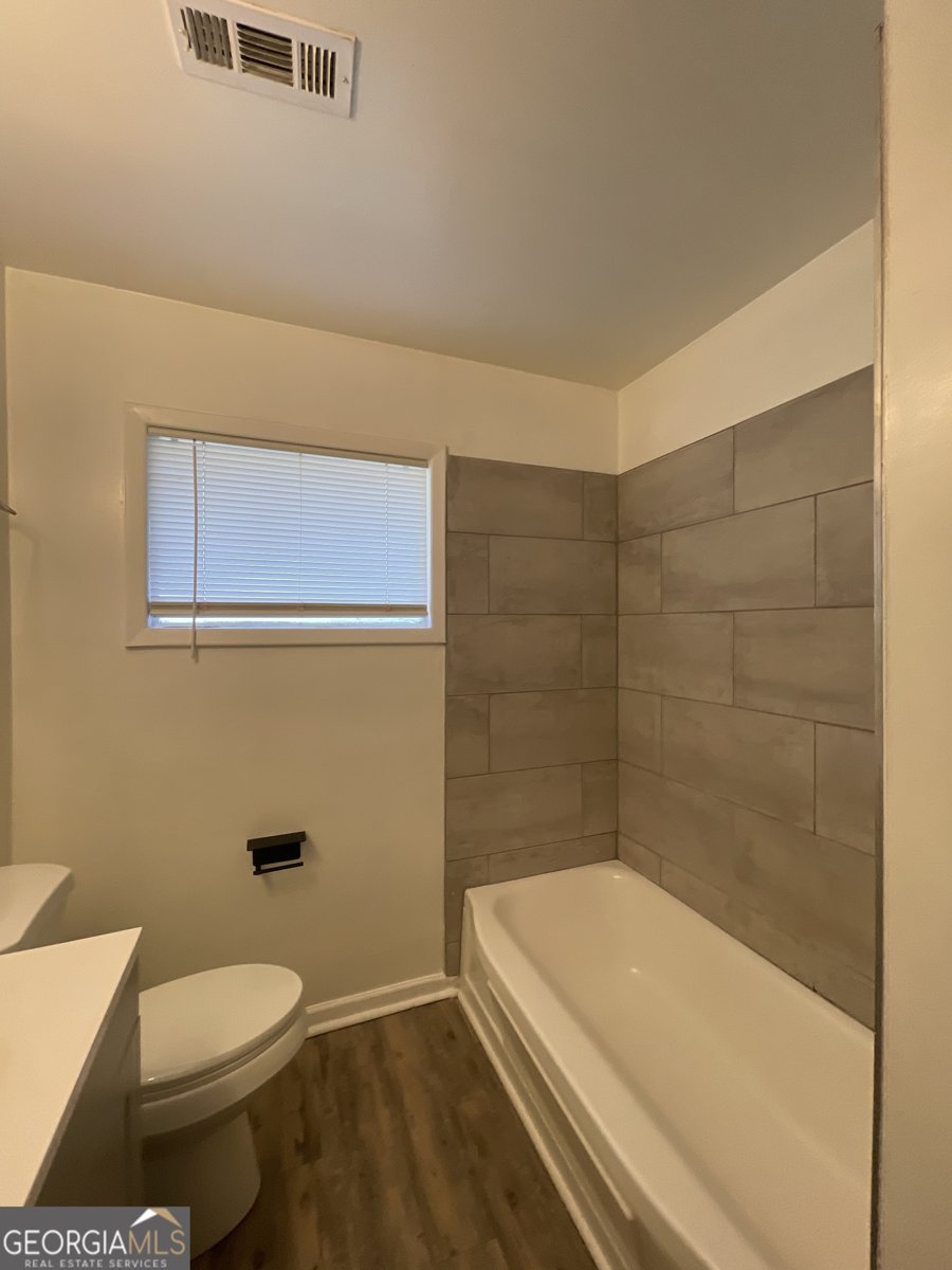 2403 Groveland Circle Macon - Photo 11