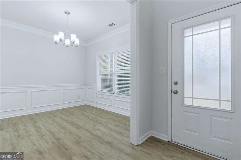 5689 Winter Bluff Way Buford - Photo 6