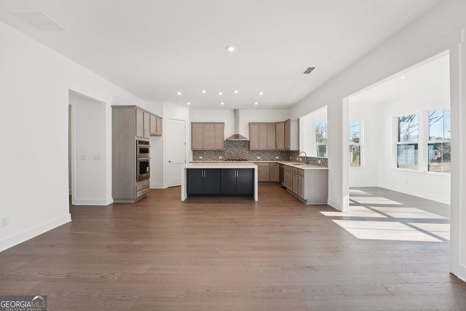 2815 Medford Drive Cumming - Photo 17