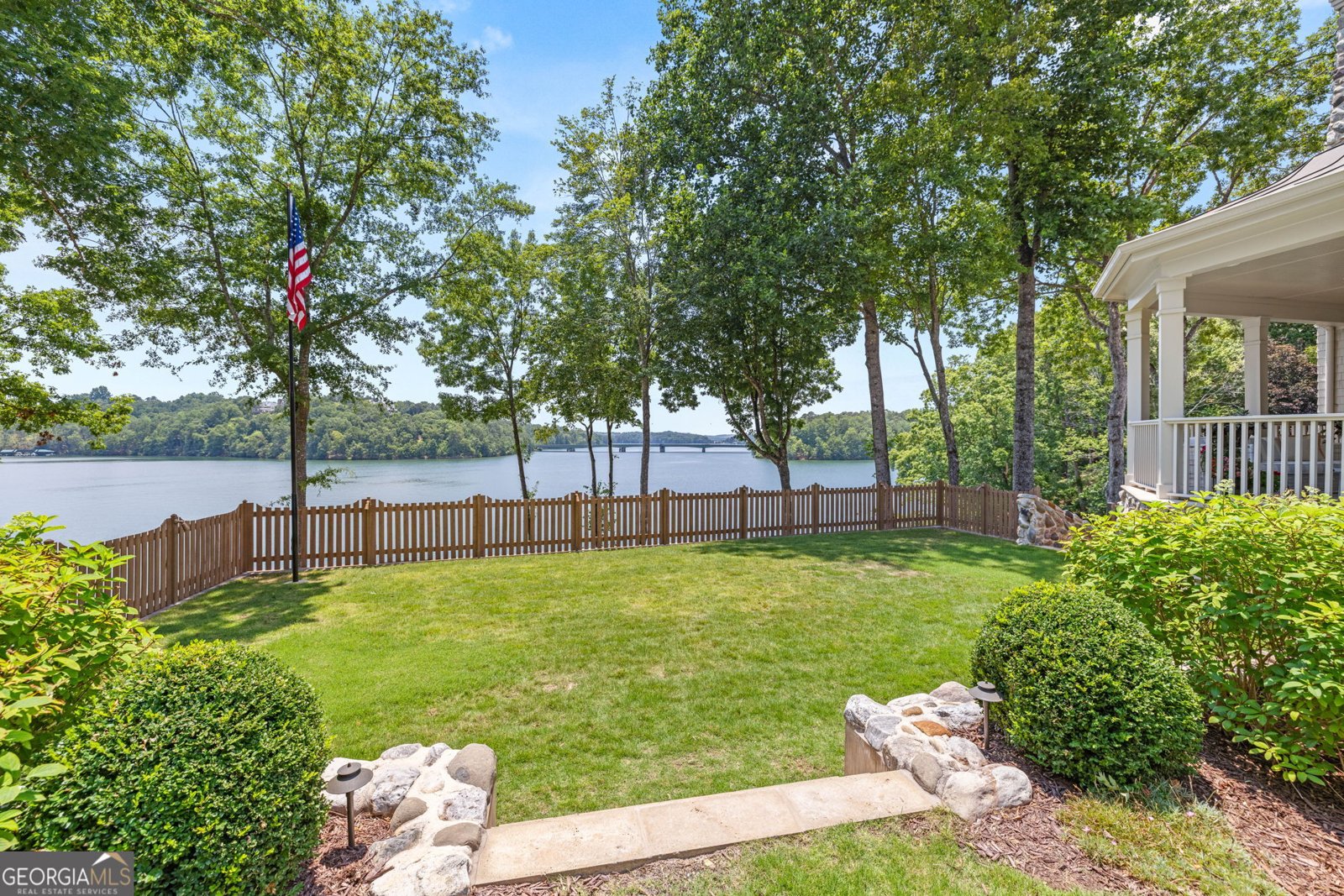 218 Lake Pointe Drive Gainesville - Photo 11