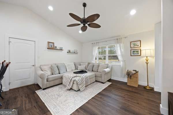 1318 Whitfield Park Drive Savannah - Photo 6