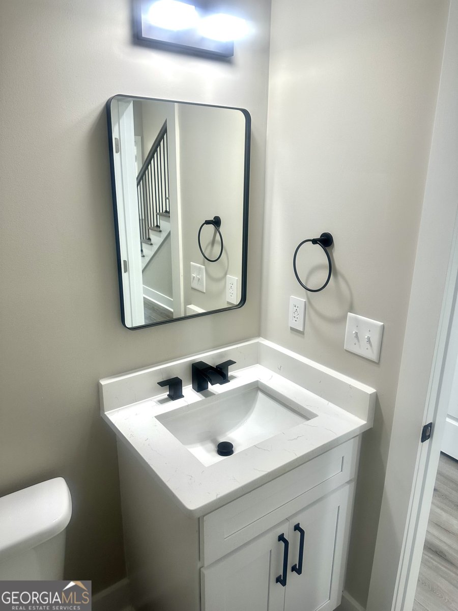 731 Scales Street Griffin - Photo 11