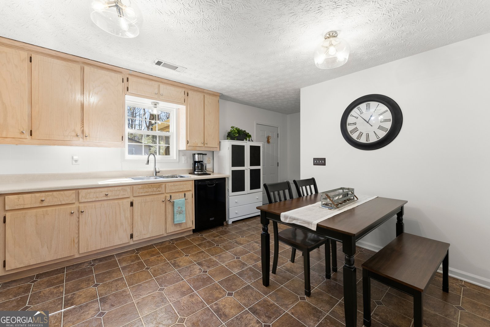 3932 Willow Wind Drive Gainesville - Photo 10