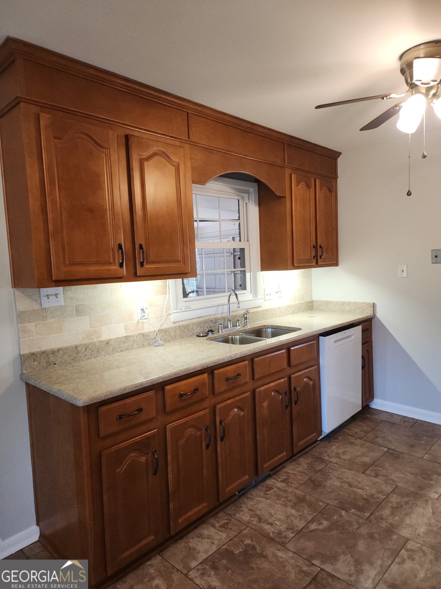 515 Kimberly Road Warner Robins - Photo 11