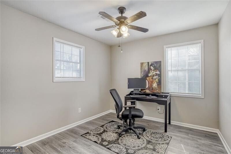 1049 Autumn Crest Drive Stone Mountain - Photo 11