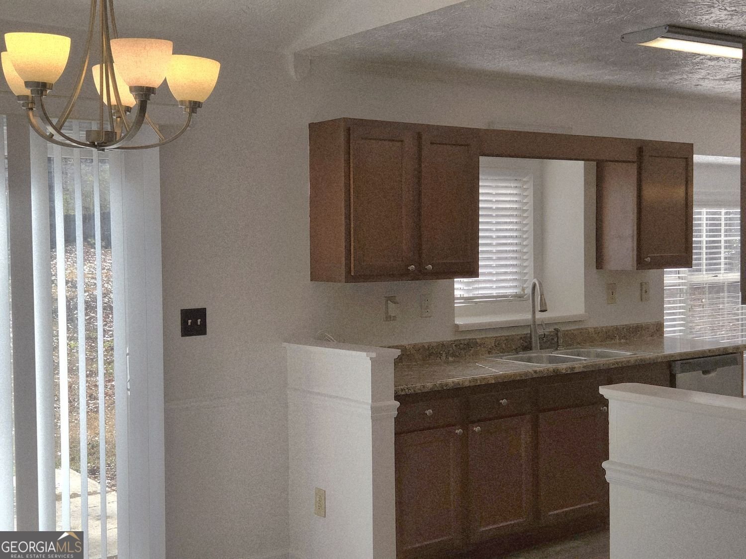 1703 Windy Ridge Court Conyers - Photo 9