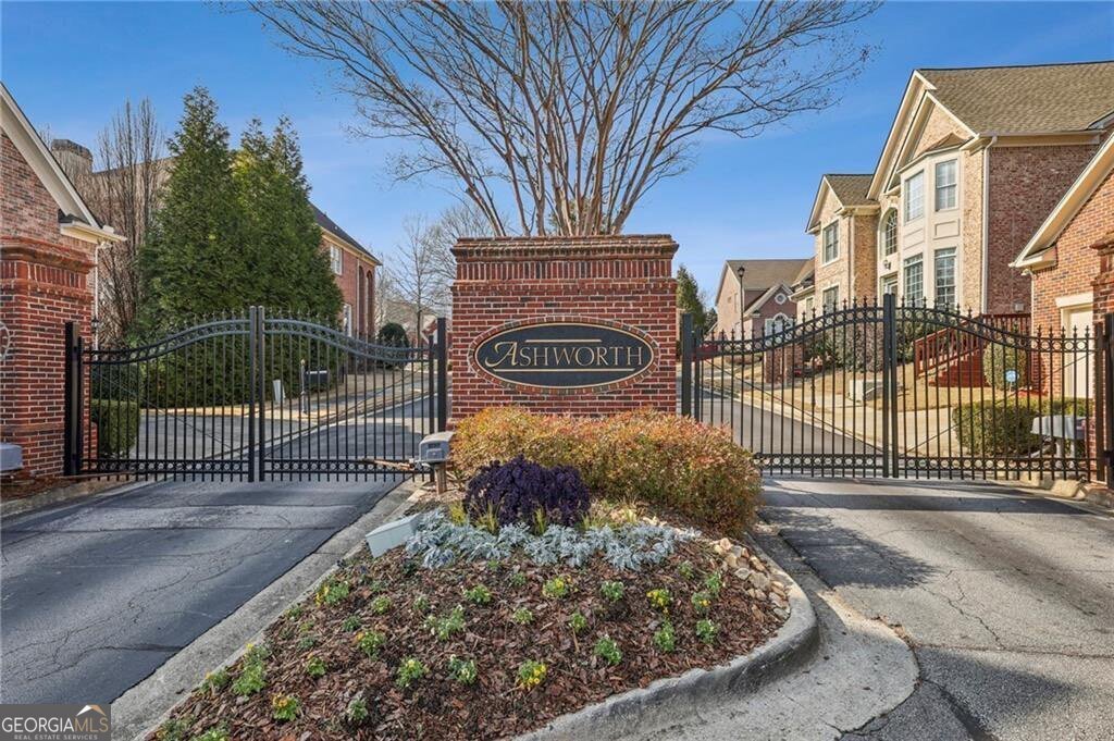 1200 Dunwoody Village Drive Dunwoody - Photo 1