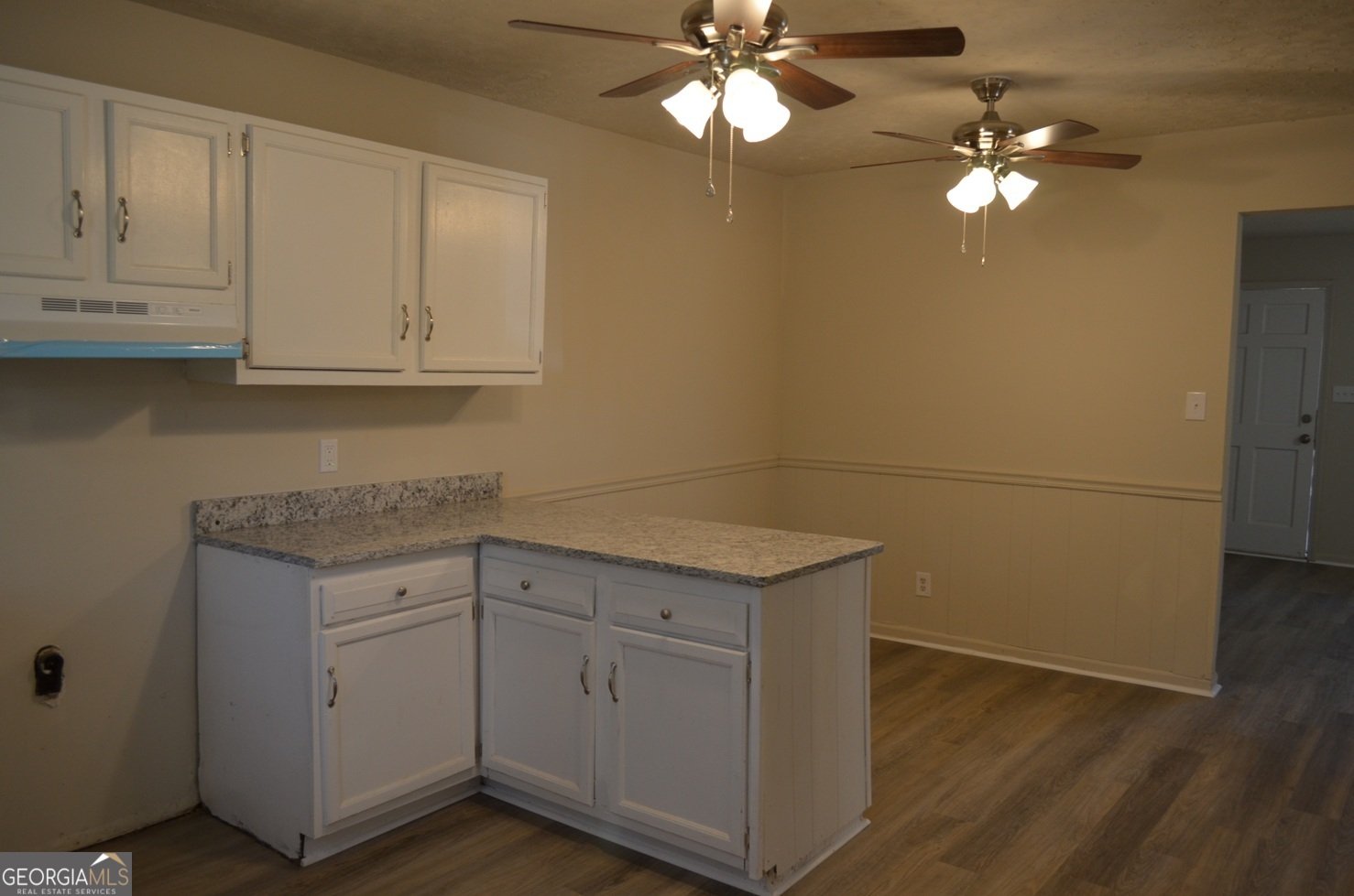 1169 Sandy Beach Drive Macon - Photo 11