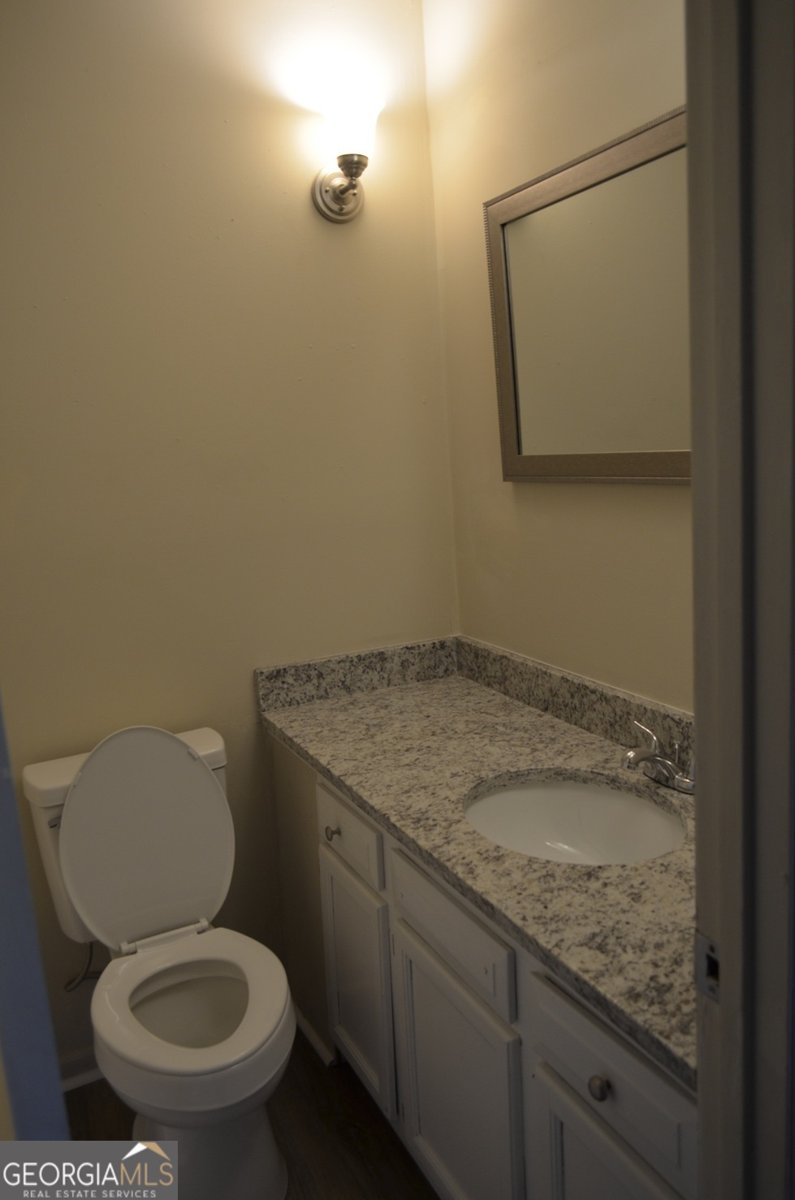 1169 Sandy Beach Drive Macon - Photo 8