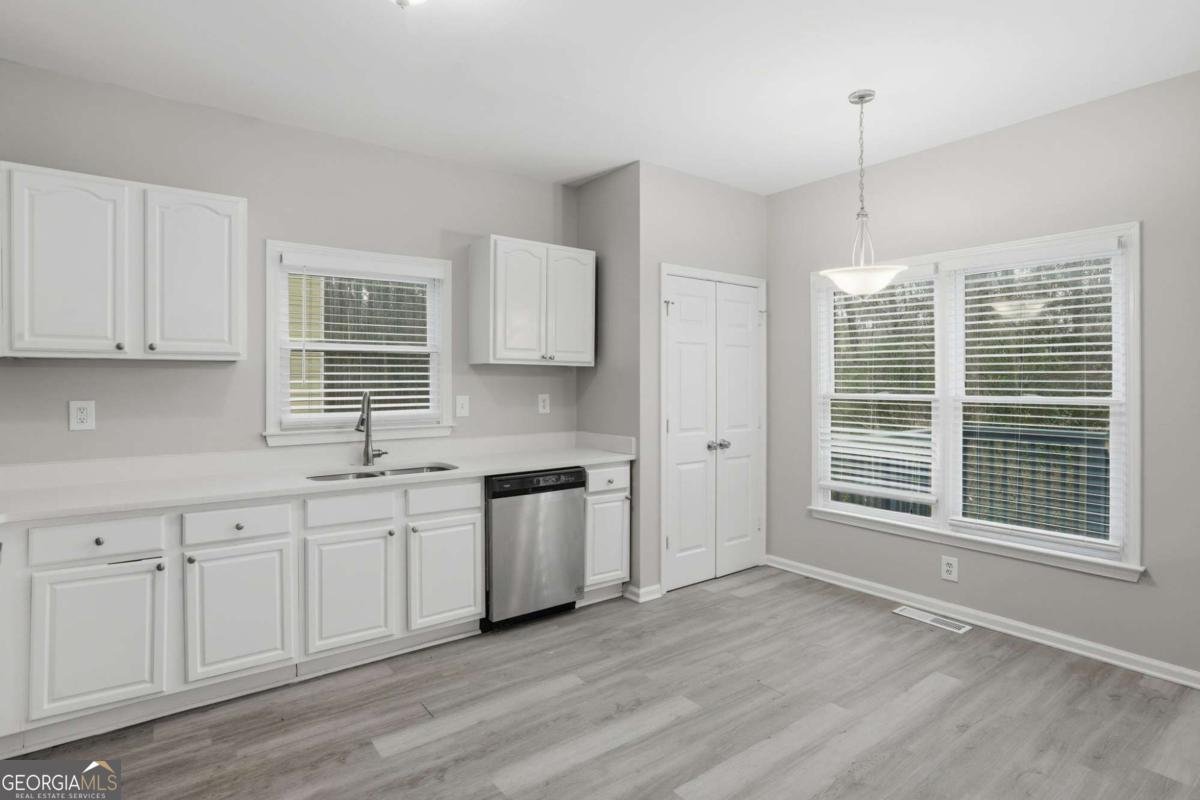 4287 Janice Drive Atlanta - Photo 12