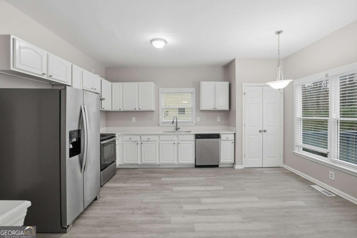 4287 Janice Drive Atlanta - Photo 9