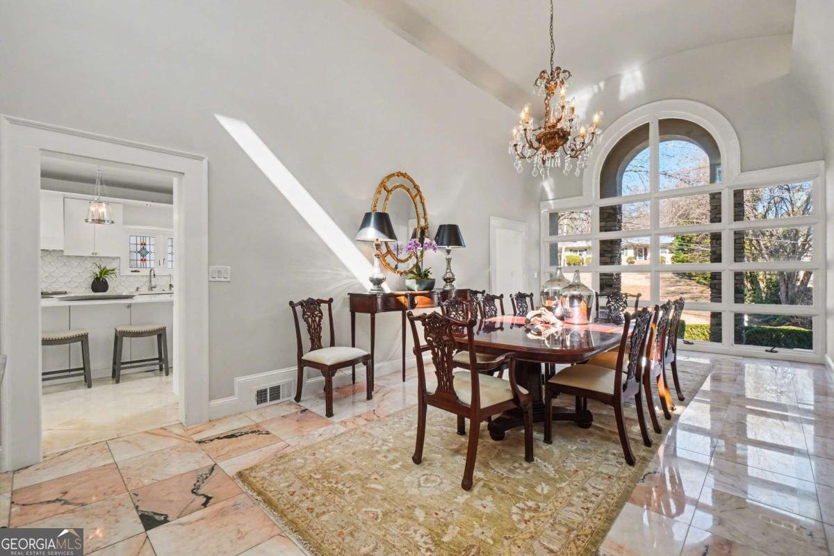 887 Berkshire Road Atlanta - Photo 12