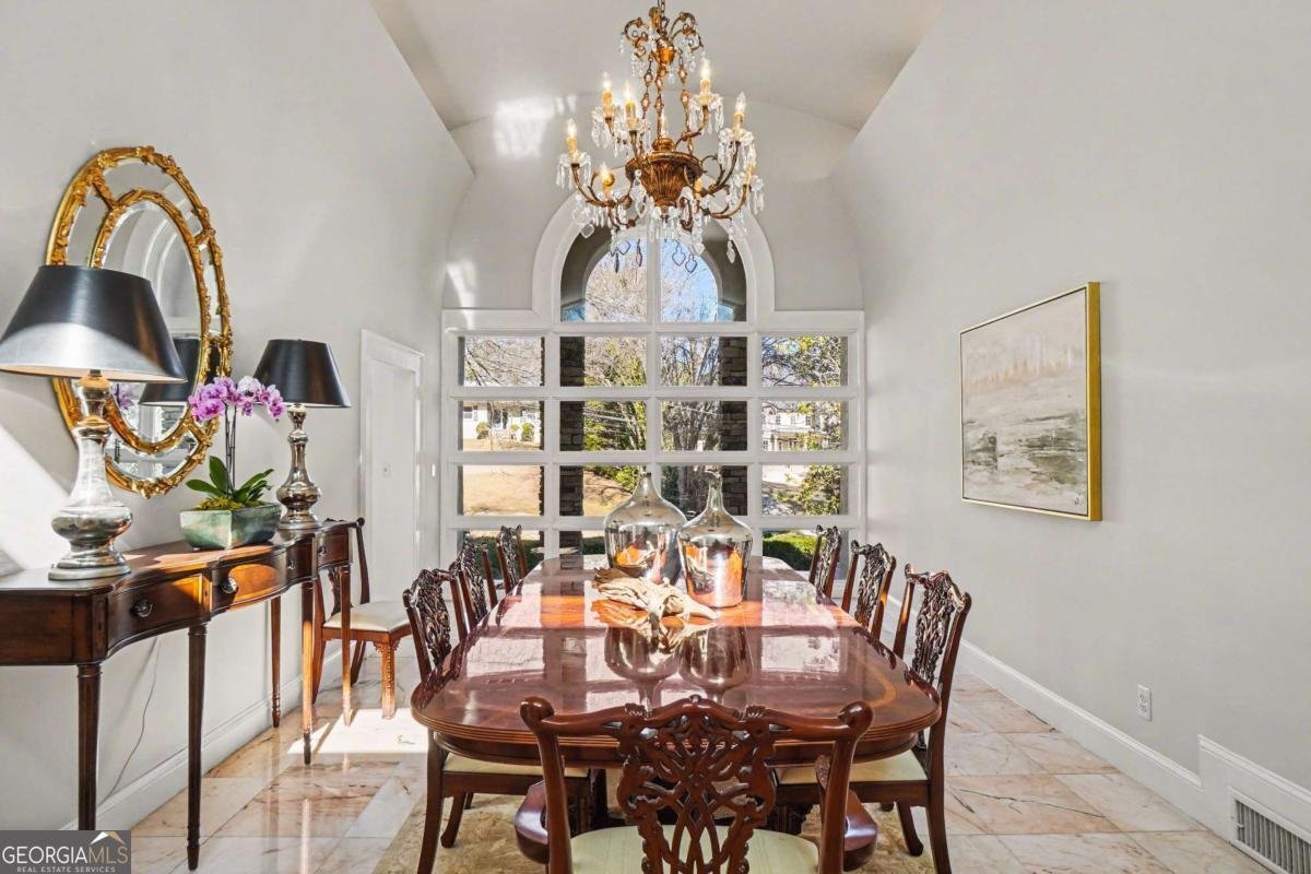 887 Berkshire Road Atlanta - Photo 13