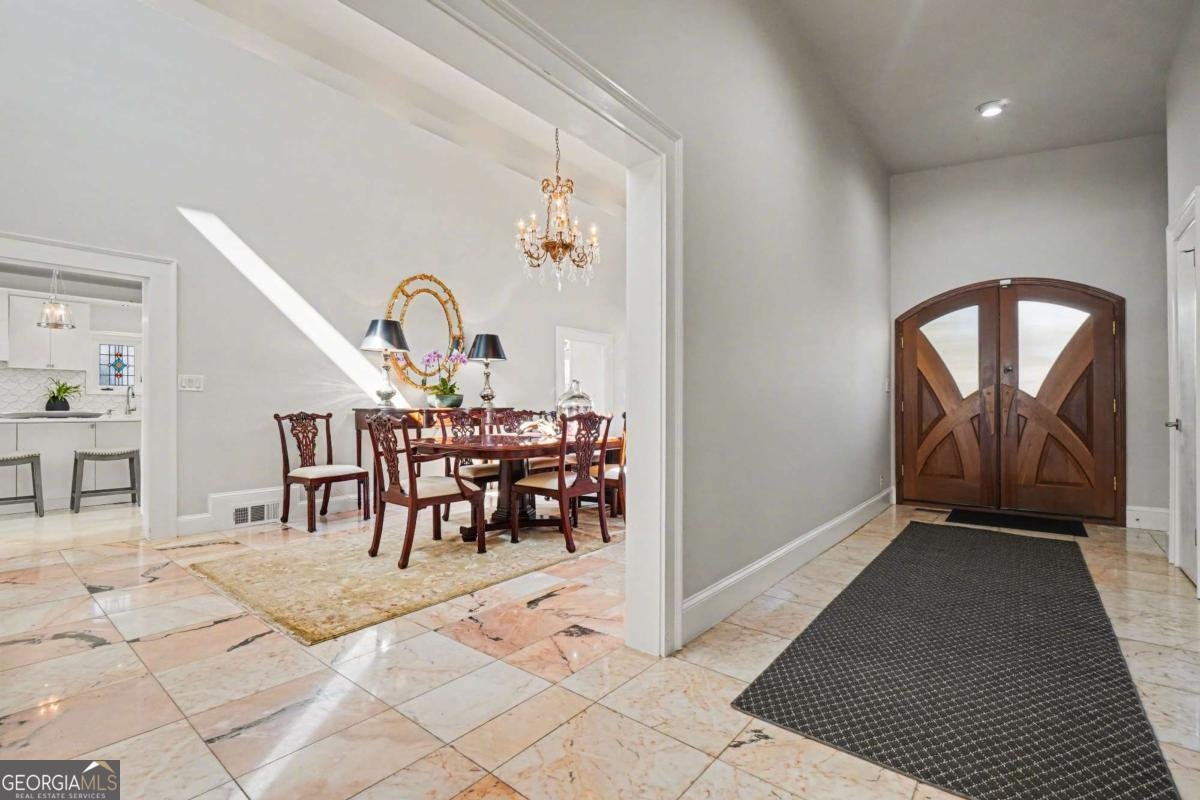 887 Berkshire Road Atlanta - Photo 7