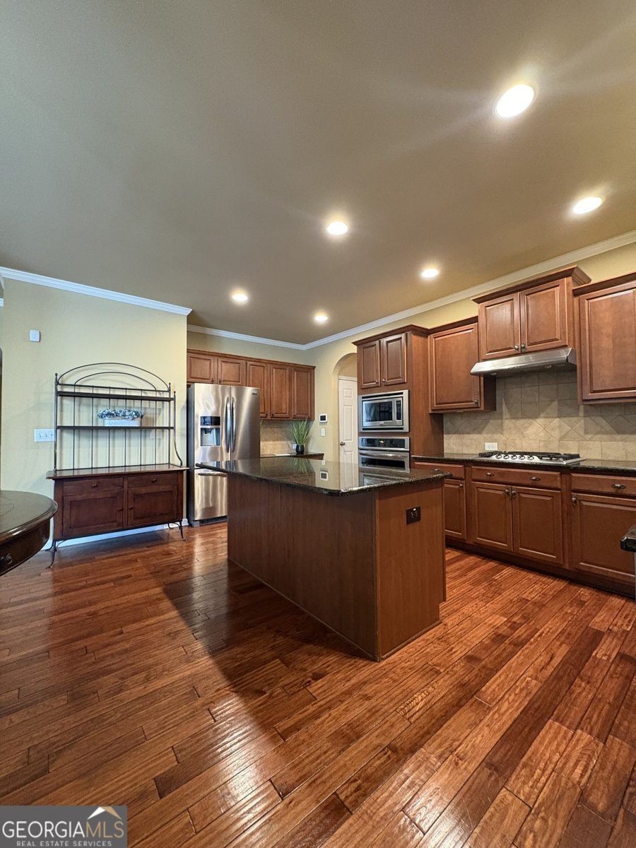 2390 Colchester Court Cumming - Photo 16