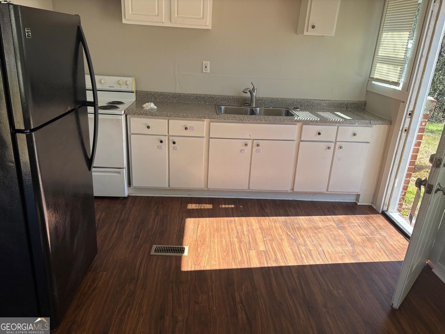 3483 Lawton Road Macon - Photo 10