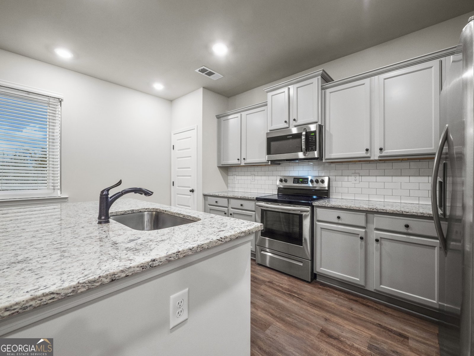 4713 Ridge Valley Drive Gainesville - Photo 8