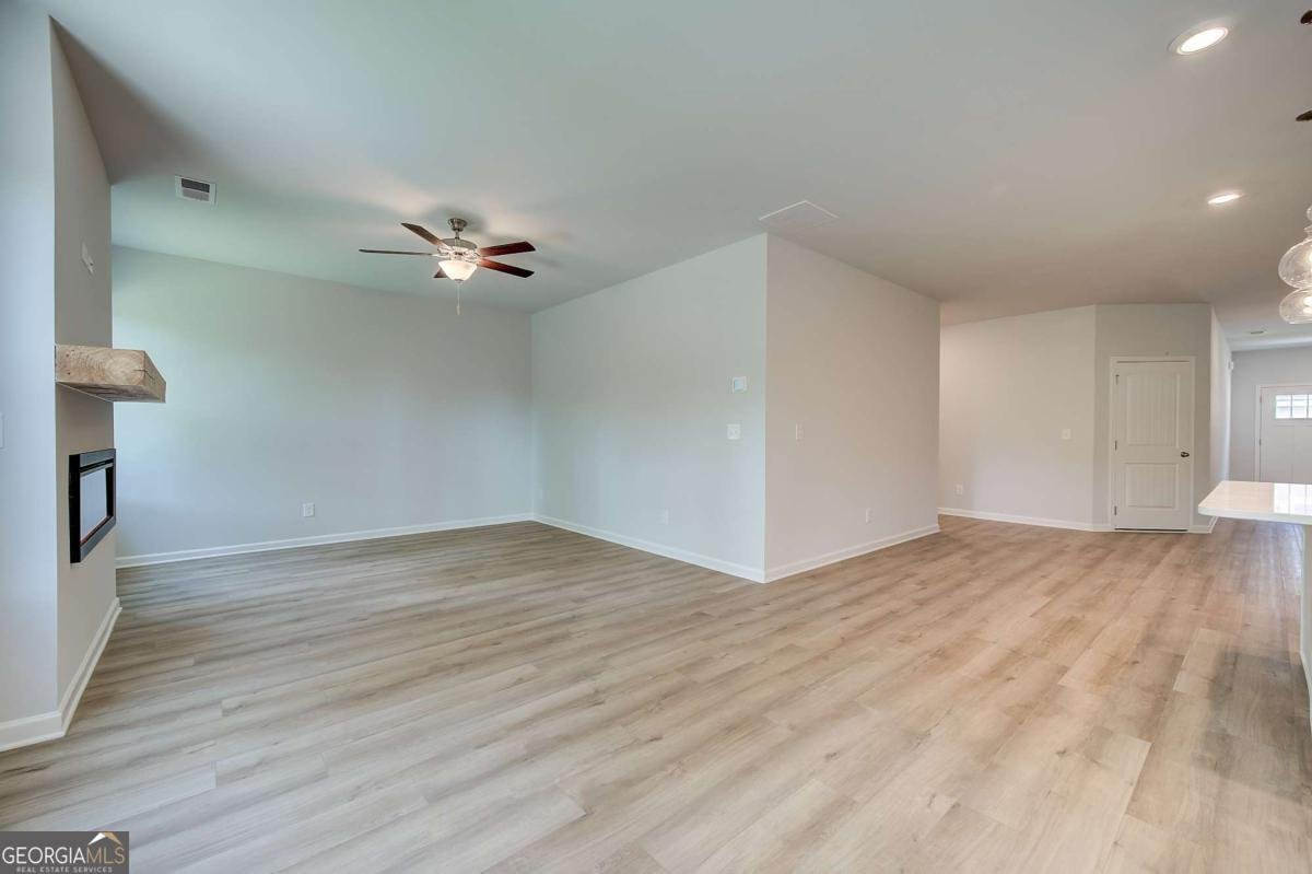 161 Geranium Lane Covington - Photo 17