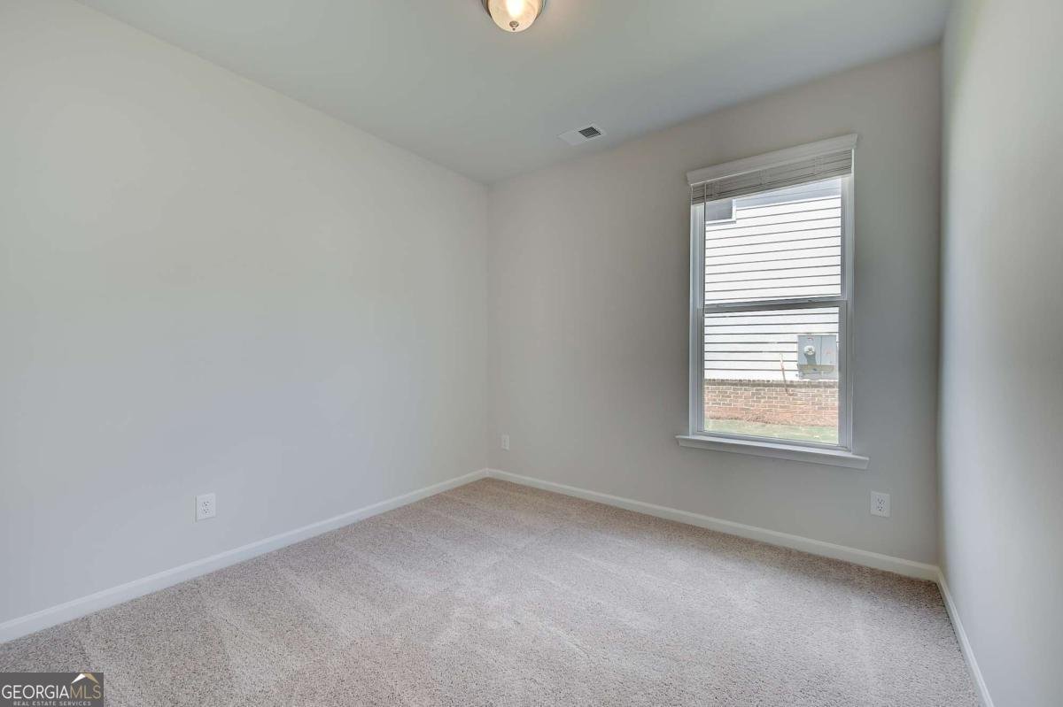 161 Geranium Lane Covington - Photo 6