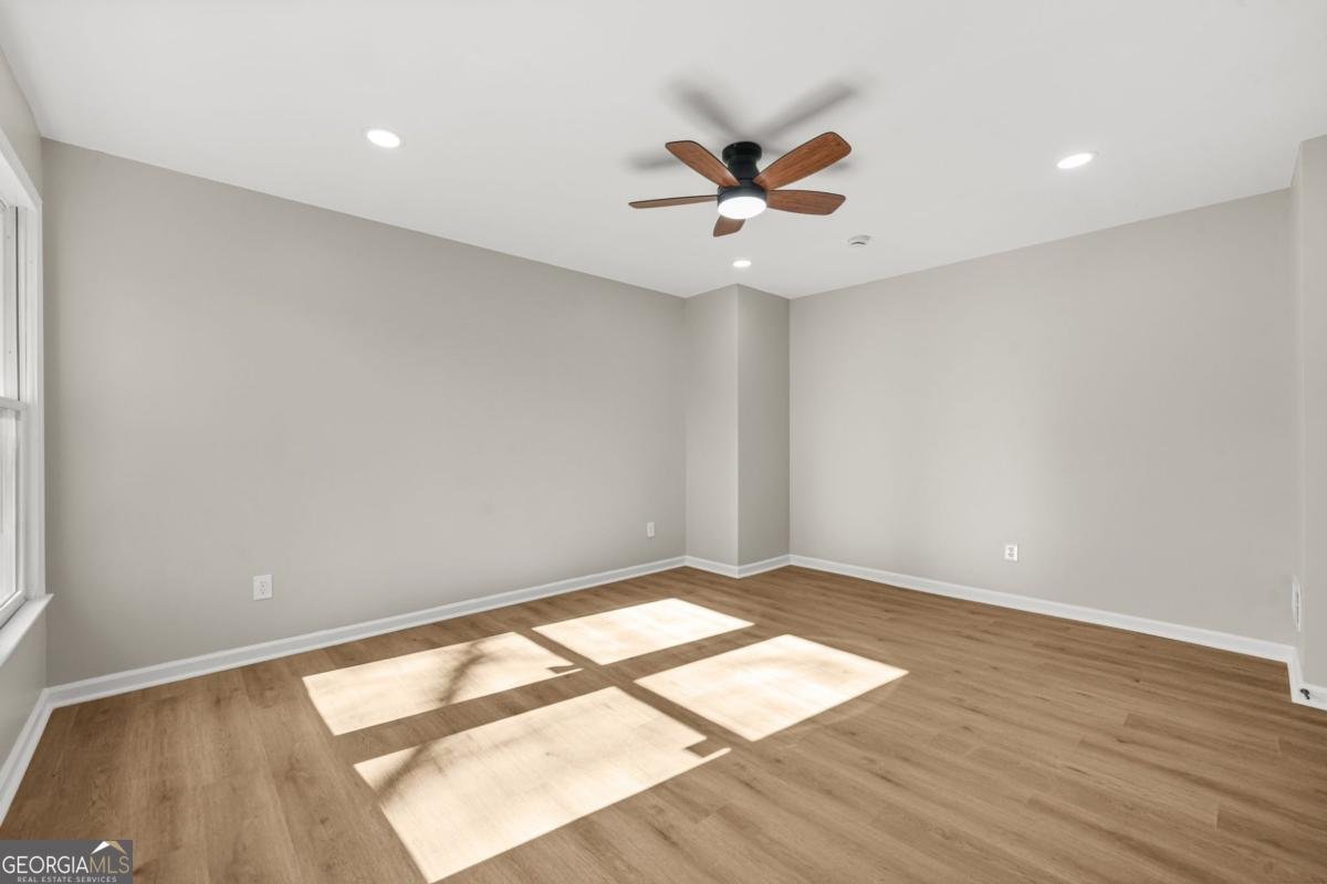 4945 Penscot Way Stone Mountain - Photo 16