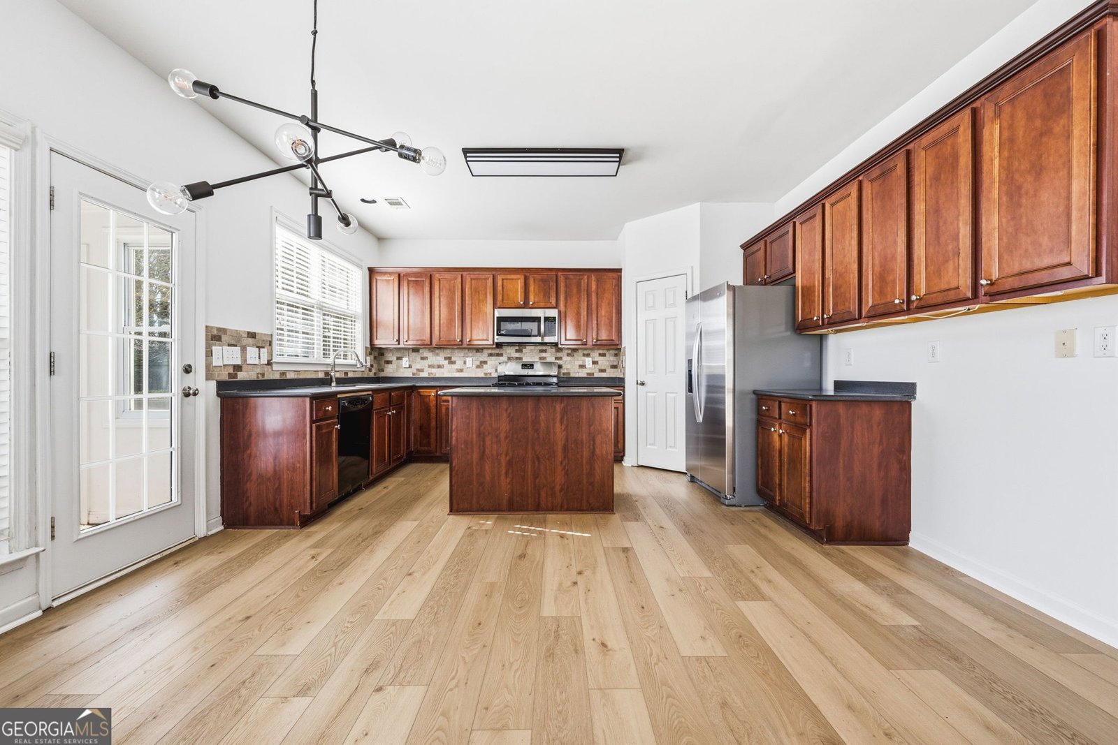 3910 Balas Street Cumming - Photo 15