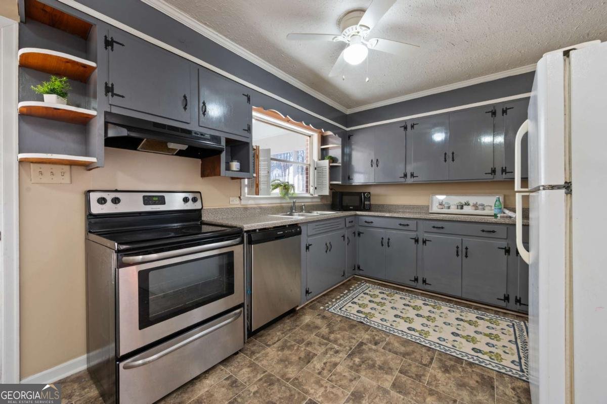 3911 Fraser Circle Gainesville - Photo 10