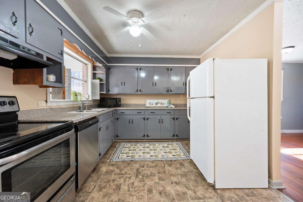 3911 Fraser Circle Gainesville - Photo 9