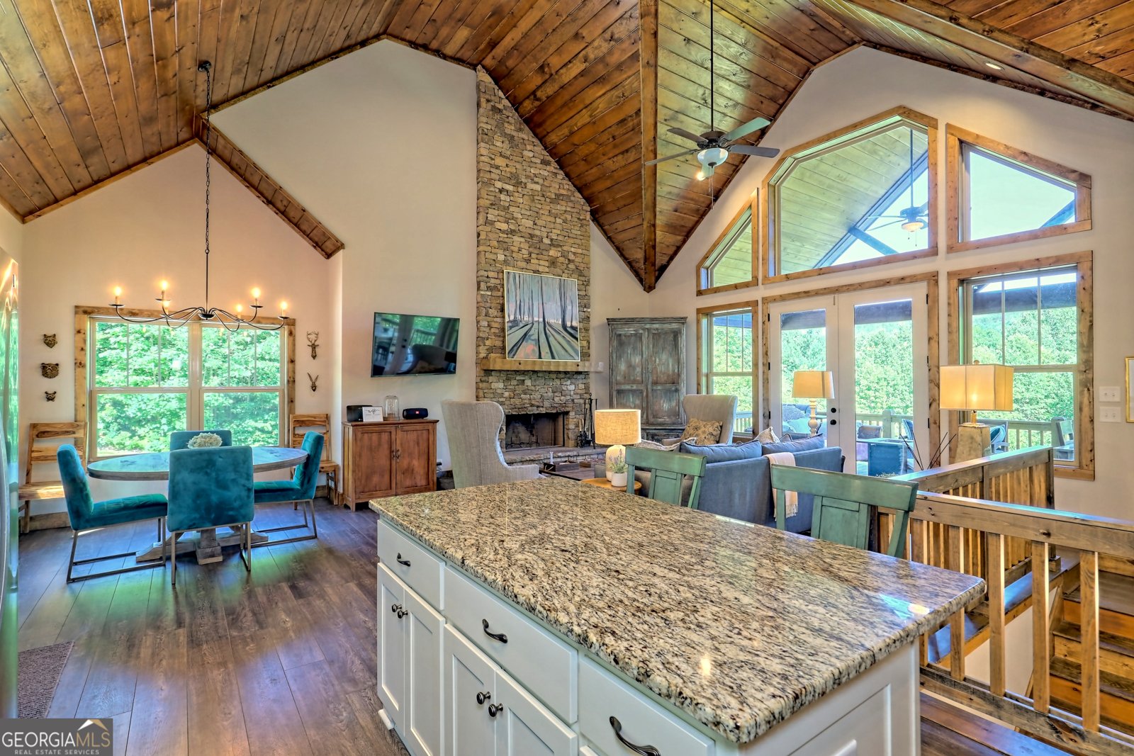 4979 Highway 197 Clarkesville - Photo 16