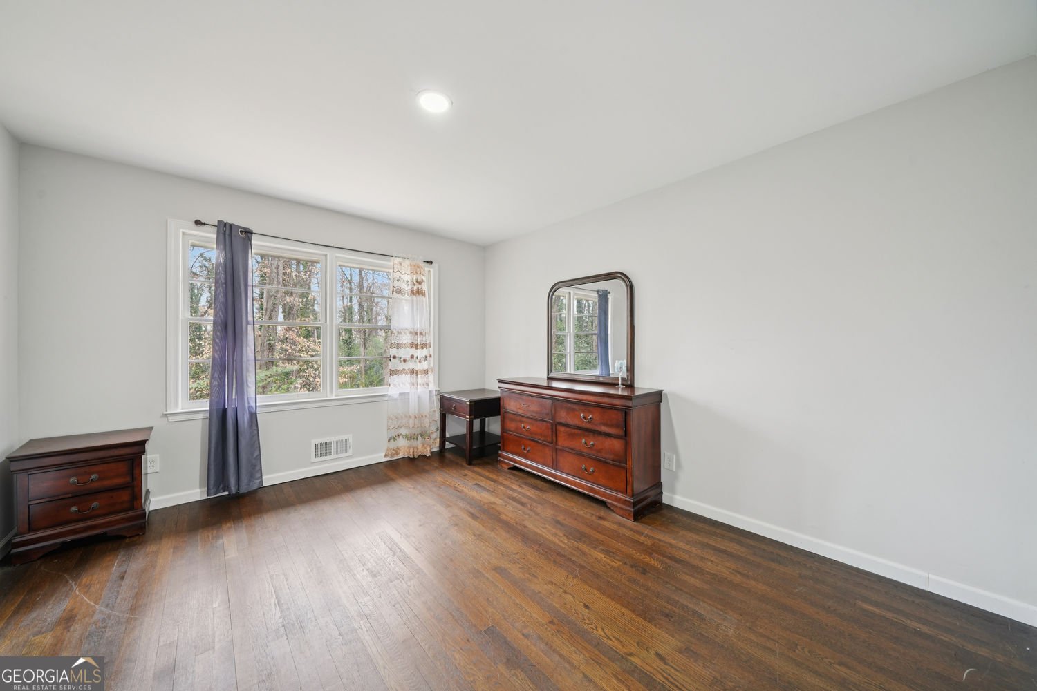 5655 Lake Forrest Drive Atlanta - Photo 7