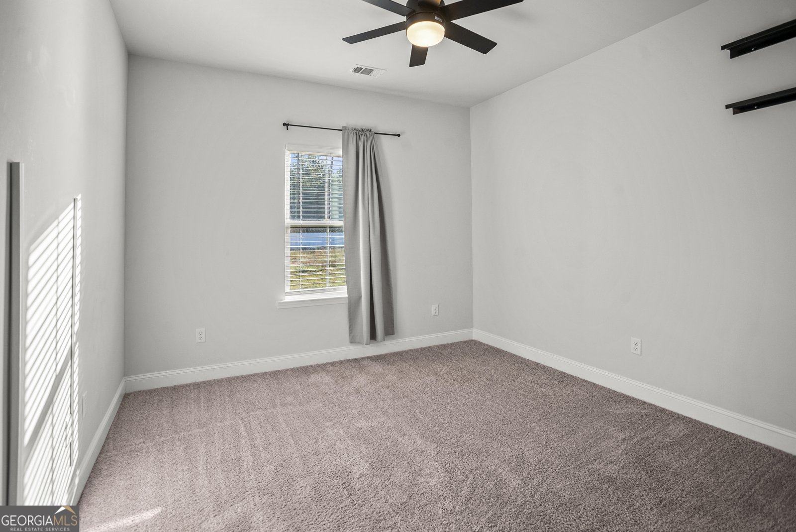 100 Finch Lane Guyton - Photo 15